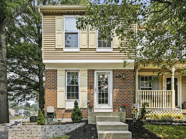 2 Dallington Ct, Perry Hall, MD 21128