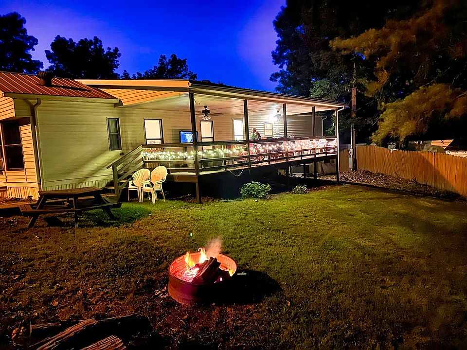 1st image of 743 Brownfield Rd