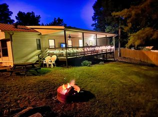 743 Brownfield Rd, Dover, TN 37058