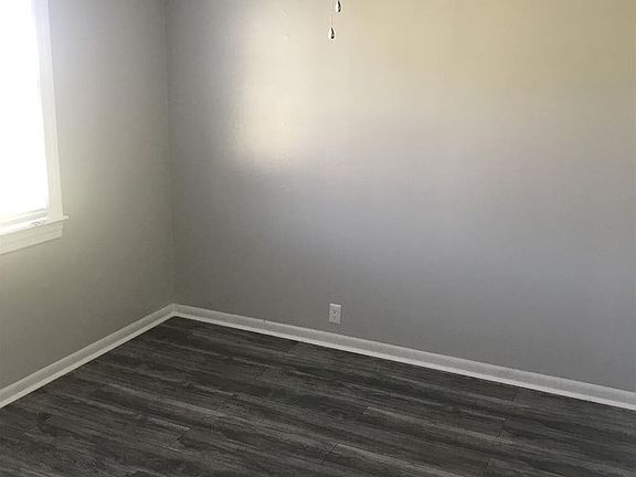 3rd image of 1001 N Cumberland St APT C