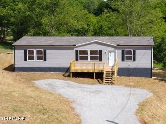 3rd image of 1220 Mitchell Rd