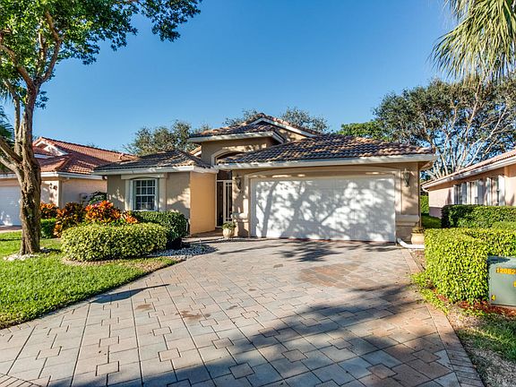 2nd image of 12083 Cortina Dr
