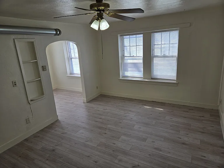 Palisades 1035 S 17th Street — Photo 15