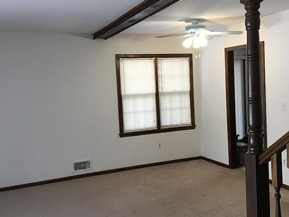 2nd image of 6819 Floyd St