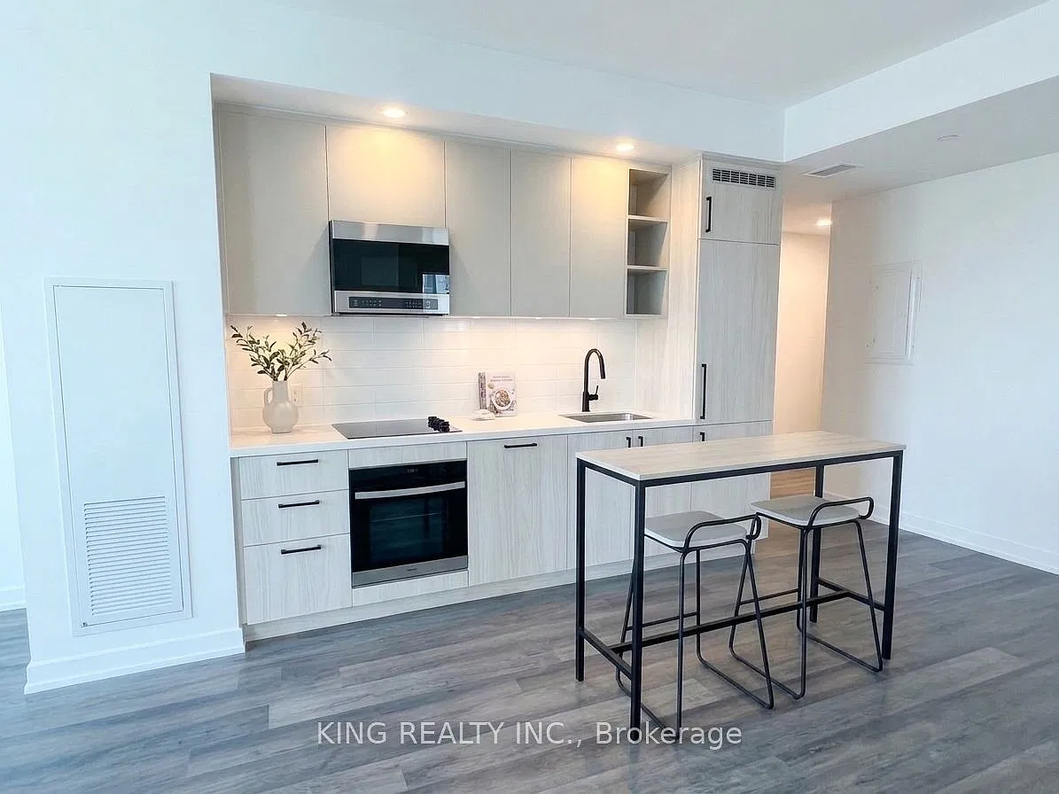 2 bed, $2,800 — Photo 3