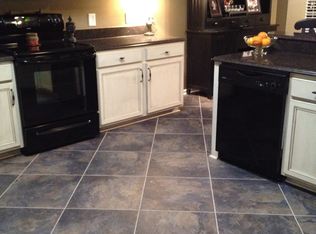 112 Captains Cir, Hendersonville, TN 37075