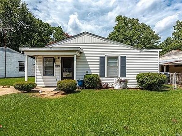 3530 Pleasant Dr