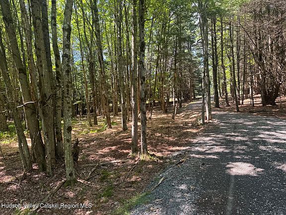 4th image of 0 Deer Run Road