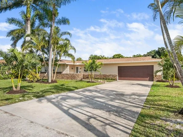 152 Coral Vine DR, NAPLES, FL 34110