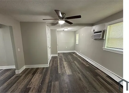 2 bed, 1000 sqft, $1,195 — Photo 1