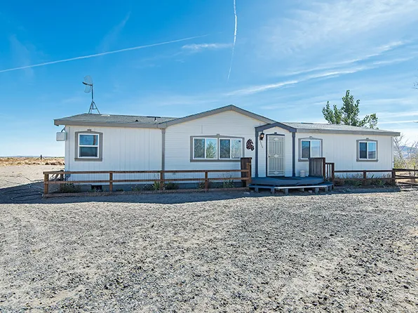 4030 E 6th St, Silver Springs, NV 89429