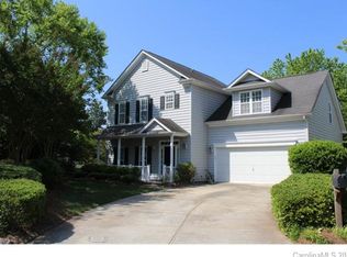 1842 Chinchester Ln, Charlotte, NC 28270