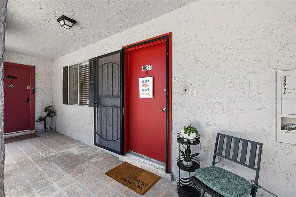 2 bed, 2.5 bath, 1562 sqft, $1,950 — Photo 3