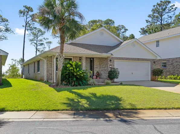 710 Marsh Harbor Dr, Mary Esther, FL 32569