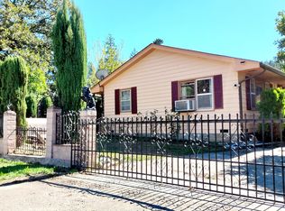 609 Steelhead Rd, Alderpoint, CA 95511