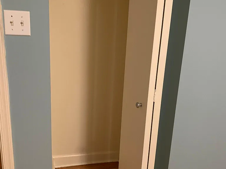 2404 Barracks Ct #1 — Photo 21