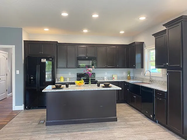 93 Bluebird Ct — Photo 9