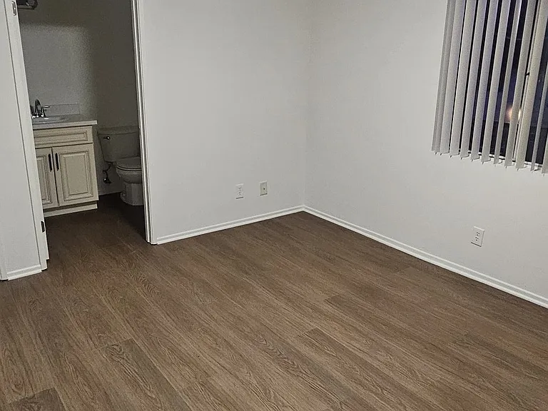 7320 Valmont St #5 — Photo 15