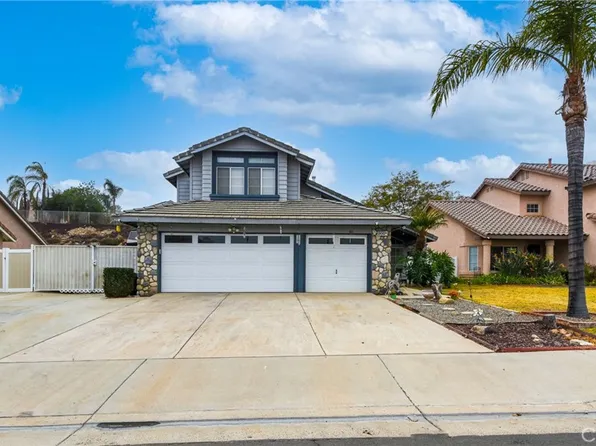 13057 Fescue Ct, Corona, CA 92883