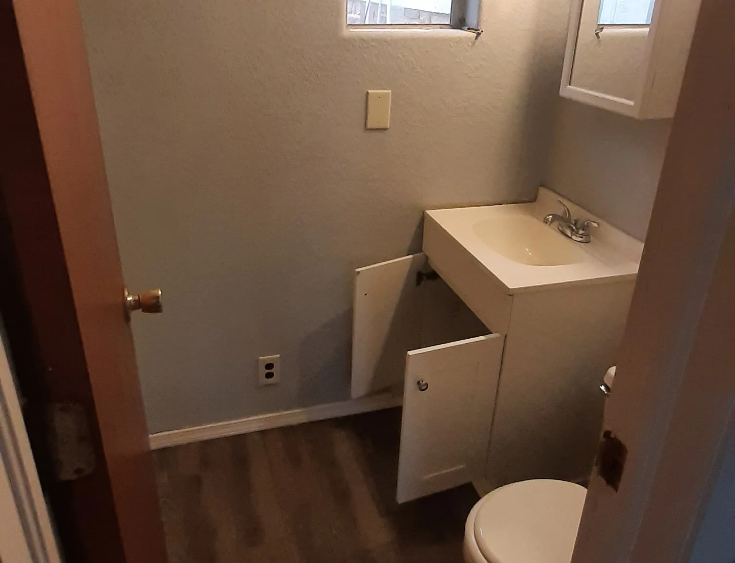 2 bed, 1000 sqft, $1,000 — Photo 2