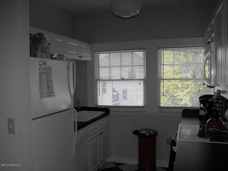 756 Stockton St — Photo 18