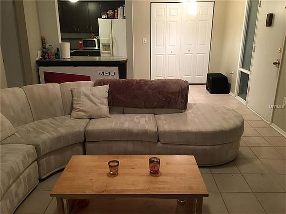 4th image of 8602 Champlain Ct Unit 89