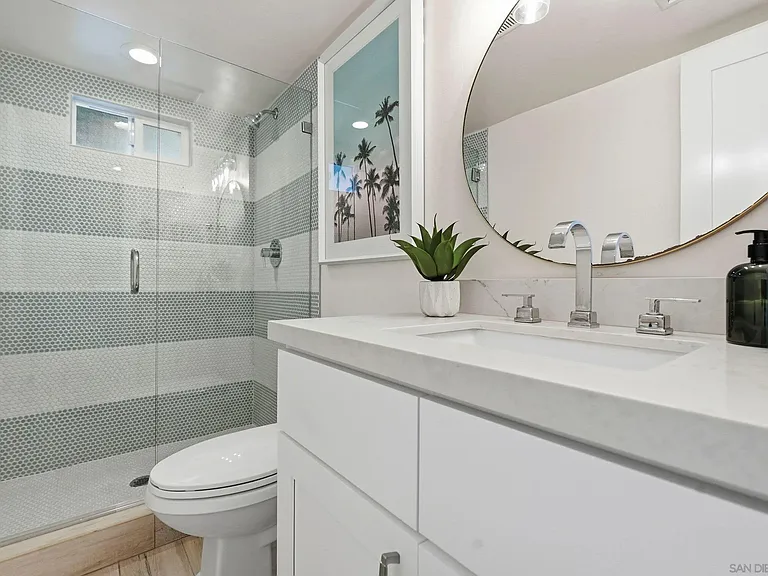 114 Cerro St — Photo 9
