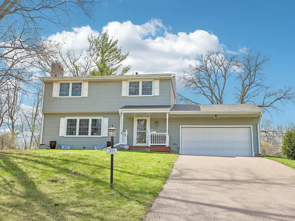 2115 Decatur Ave N, Golden Valley, MN 55427