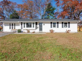 50 Grinnell Rd, Brockton, MA 02302