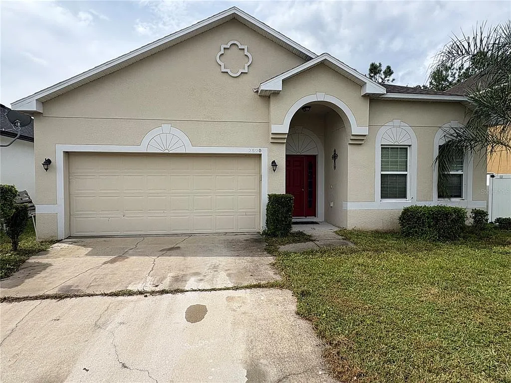 3 bed, 2.0 bath, 1634 sqft, $2,100 — Photo 1