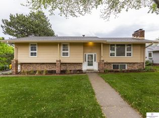 245 N 117th St, Omaha, NE 68154