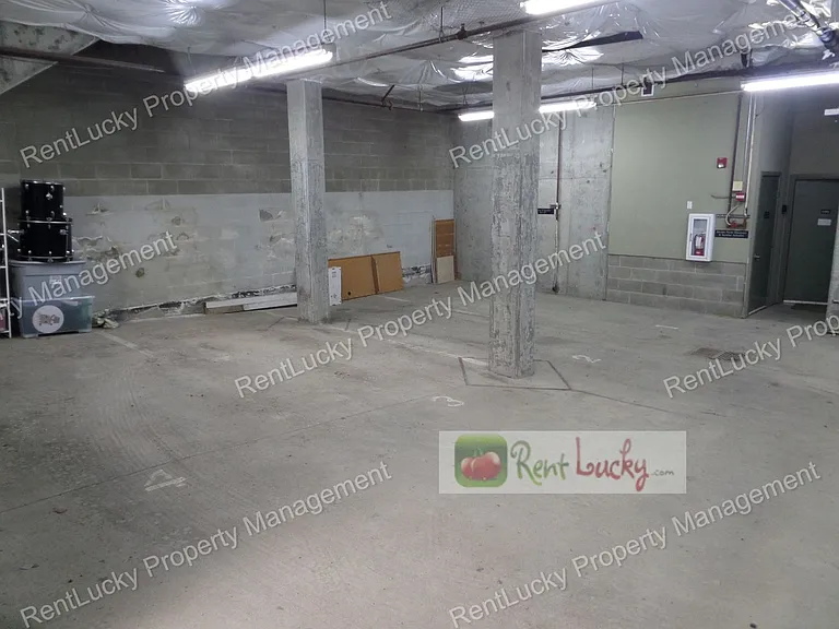 4031 Aurora Ave N #301 — Photo 28