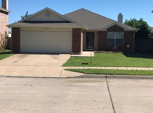 2144 Biggs St, Fort Worth, TX 76177