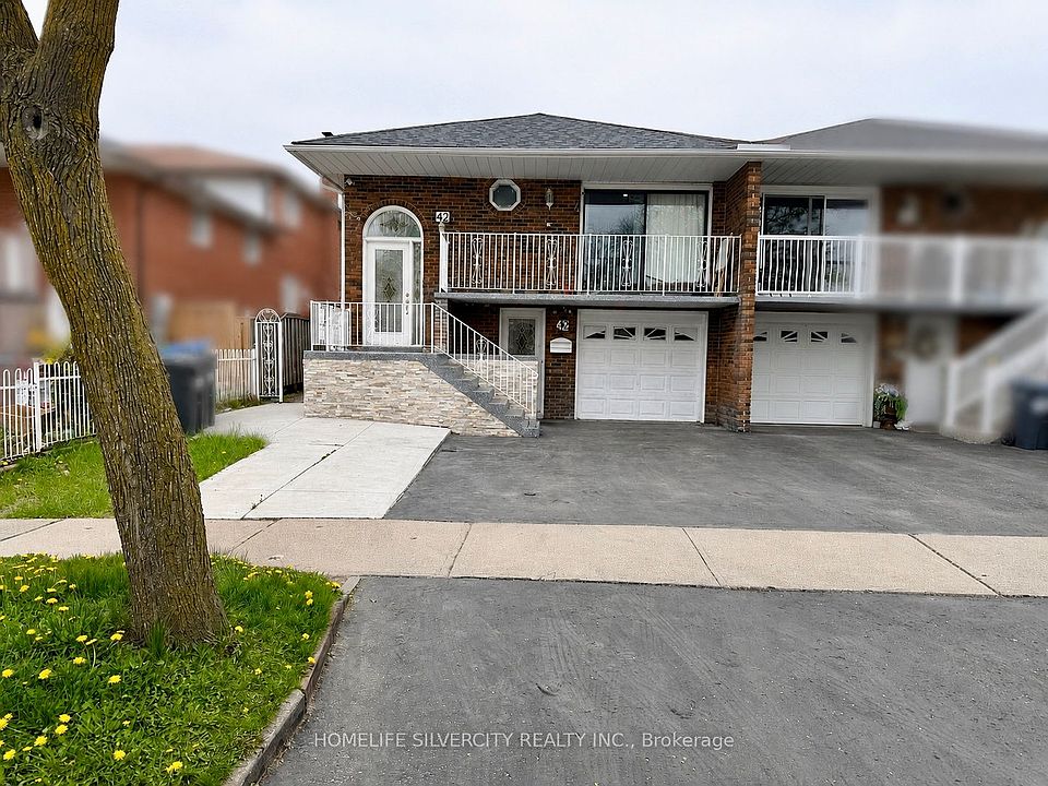 1st image of 42 Royal Salisbury Way