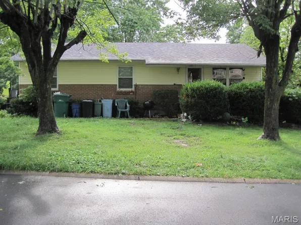 3883 Stone Ridge Ct, Arnold, MO 63010