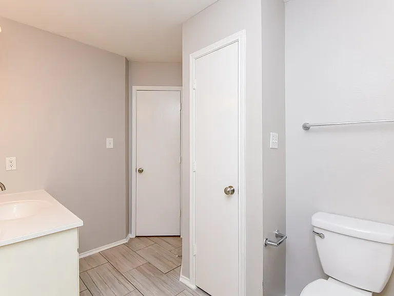 415 Marybeth Dr — Photo 15