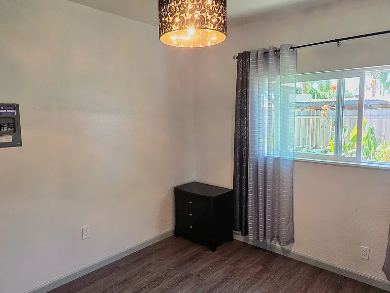 5023 Calle Sonia #2 — Photo 4