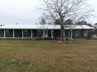 5917 Reddish Rd, Odum, GA 31555