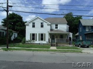 121 N Locust St, Adrian, MI 49221