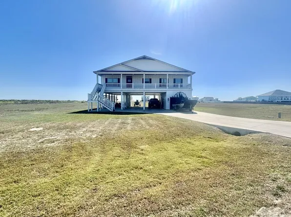 1504 Cape Velero Dr, Rockport, TX 78382