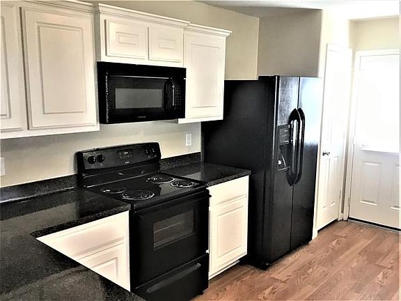4th image of 6611 Waterlilly View Ln