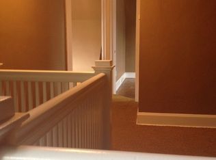 1722 Sandy Hollow Rd, Rockford, IL 61109