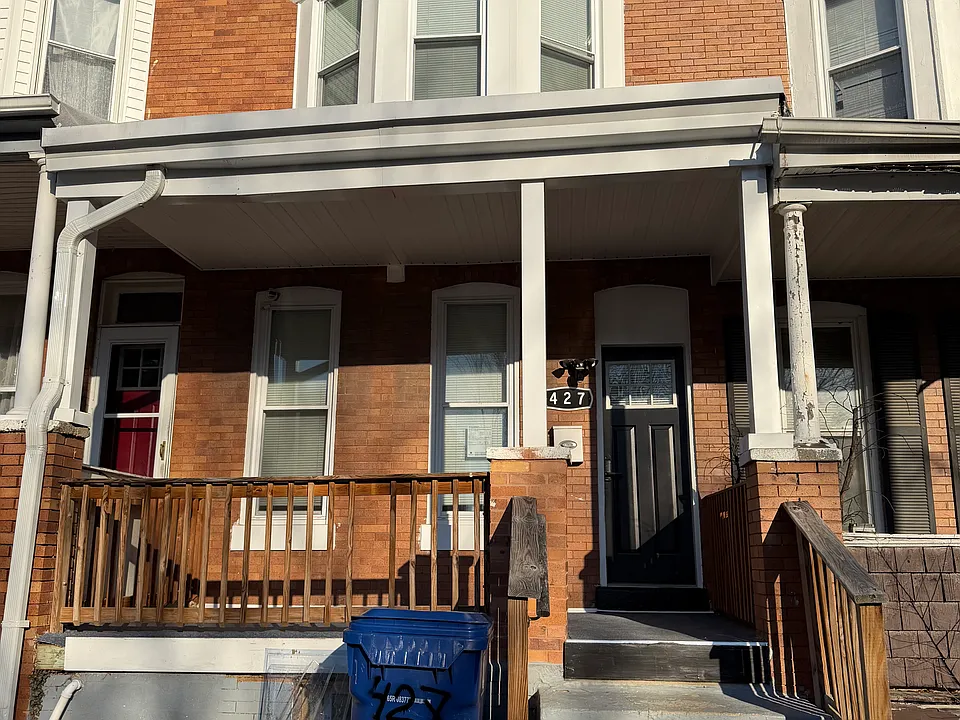 427 S Augusta Ave