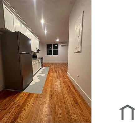 4th image of 155 Elliott Ave #202