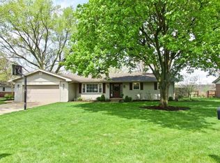 8104 W Greenview Dr, Muncie, IN 47304