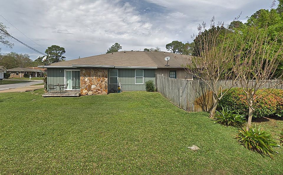 1st image of 3286 Cypress Ln #D
