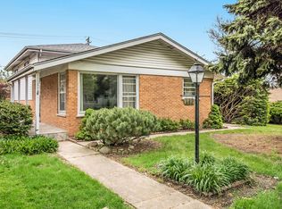 112 E Natoma Ave, Addison, IL 60101