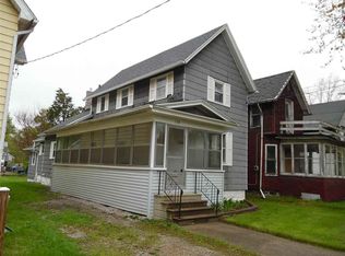 138 Bates St, Jackson, MI 49202