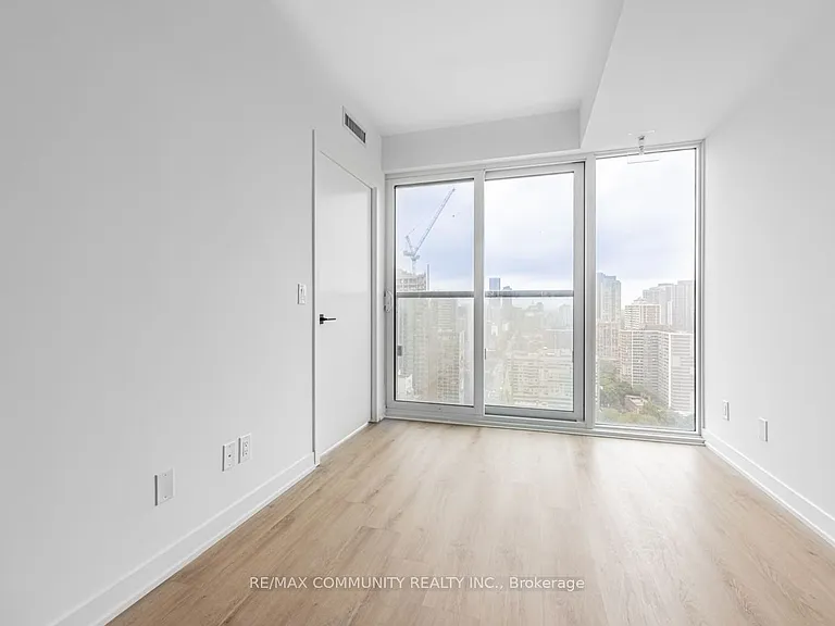 319 Jarvis St N #3308 — Photo 15