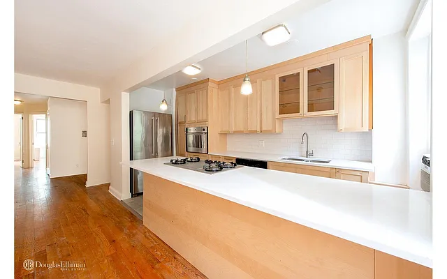 Rented by Douglas Elliman | media 9